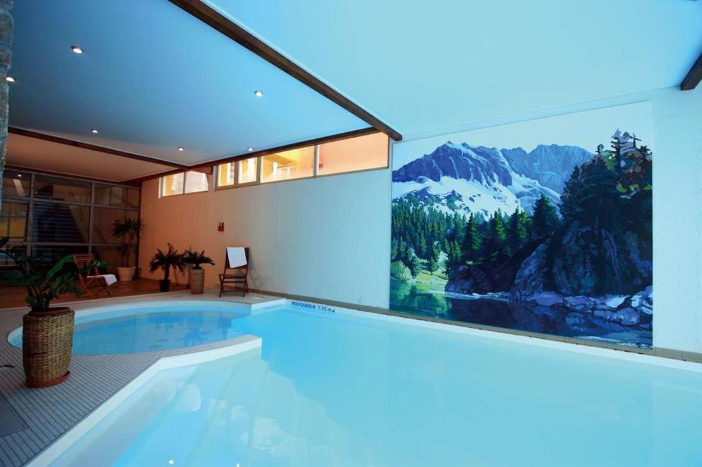 Appartement F2 Au Domaine Des 100 Lacs - Piscine - Sauna - Hammam Каутерец Екстериор снимка