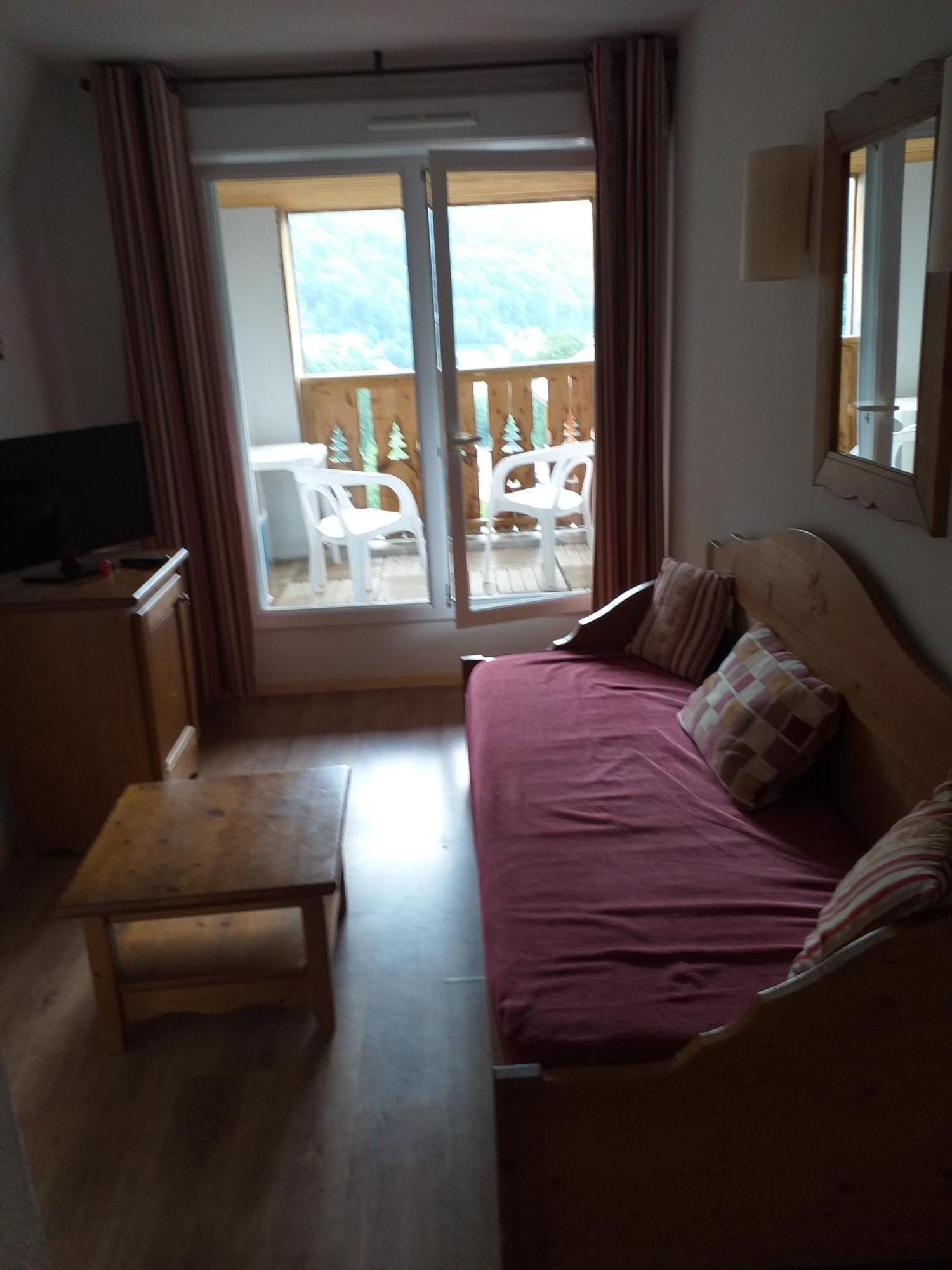 Appartement F2 Au Domaine Des 100 Lacs - Piscine - Sauna - Hammam Каутерец Екстериор снимка